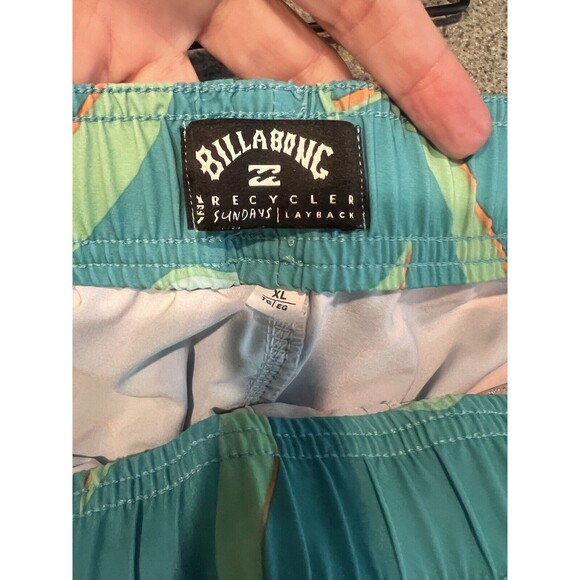 BILLABONG Recycler Sundays Tropical Beach Print Swim Trunks Shorts Mens Size XL - Picture 2 of 12